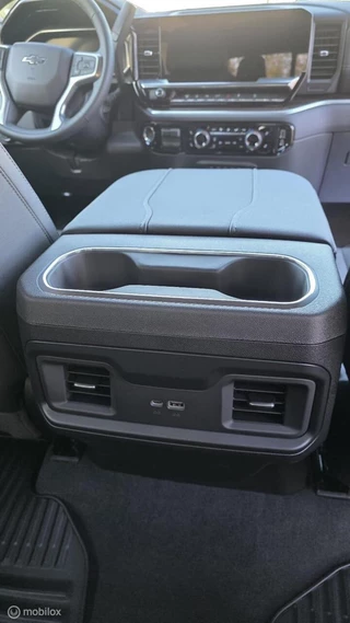 Chevrolet 6.6 V8 Duramax 2026 - Trail Boss image 33