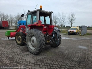 Massey Ferguson MF690-4WD 2000 - N/A obrazek 8