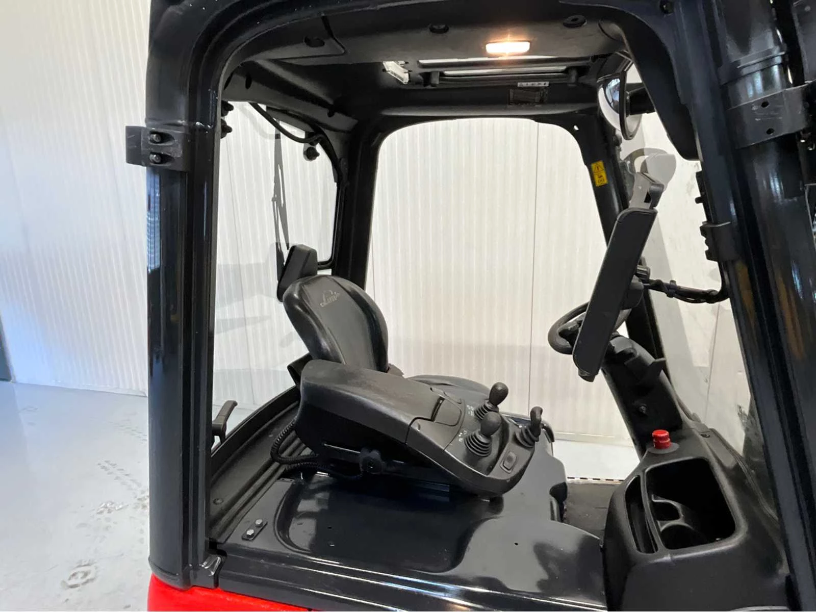 Linde 2019 - E16C-02 Triplex - Freelift - Sideshift afbeelding 9