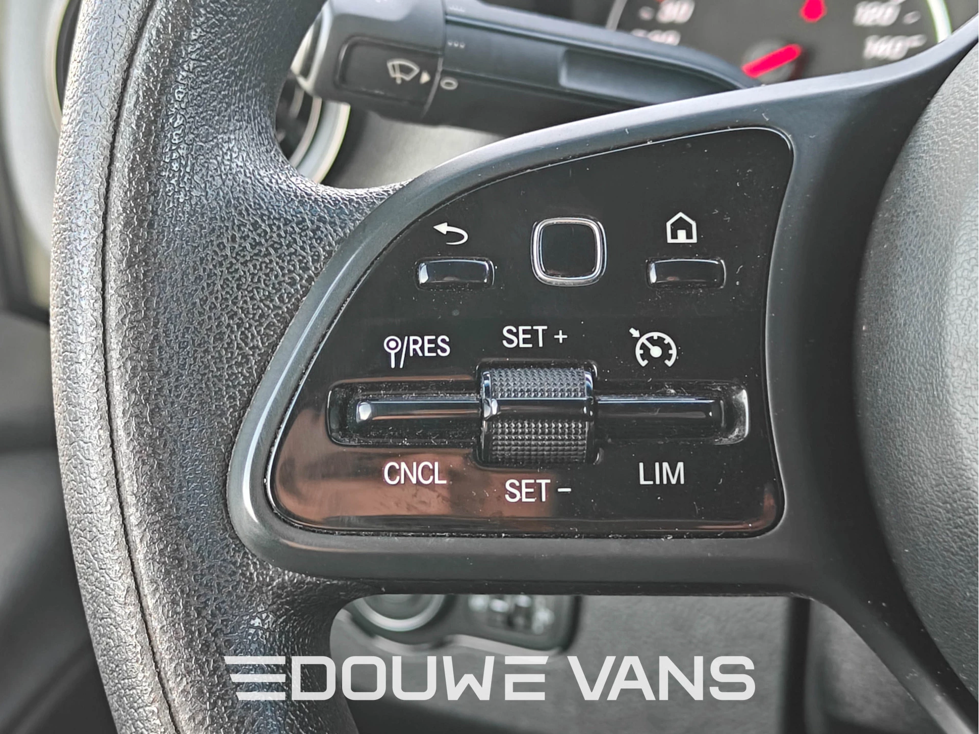 Mercedes-Benz Sprinter 2022 - L3 317 Airco Cruise Control DAB MBUX Navi afbeelding 19