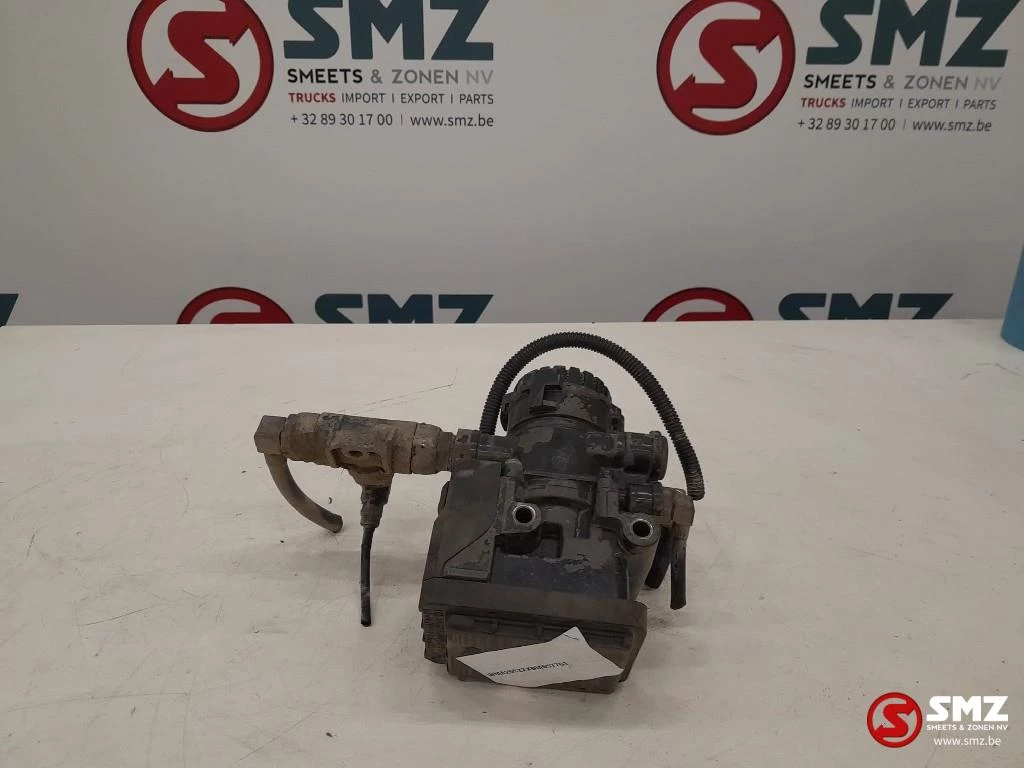 MAN 2008 - Occ EBS klepmodulator MAN TGX 81521066049 K021204 imagen 3