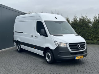 Mercedes-Benz Sprinter 2022 - 317 CDI 170 PK 3.5T RWD / L2H2 / AUTOMAAT / 270 A DEUREN / AIRCO / CRUISE / APPLE CARPLAY / 3-ZITS / CAMERA obrazek 3
