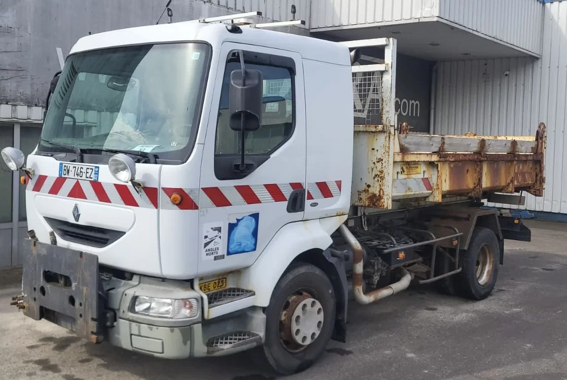 Renault Midlum 2001 - 180 , Tipper , Manual , Spring Suspension , French Truck image 4