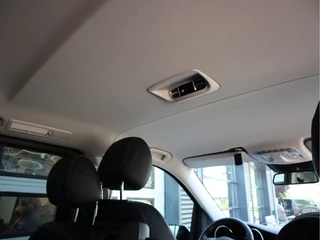 Mercedes-Benz EQV 2023 - 300 90kWh L3 Extra lang - 8 Persoons - Leder - elc. Schuif bild 6