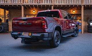 Dodge Ram 1500 2024 - Rebel Night zdjecie 8