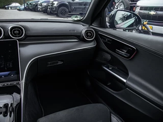 Mercedes-Benz C-Class 2024 - Estate 300e | AMG Line | Panodak + Blacked out image 17