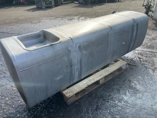 DAF N/A - 1944801 BRANDSTOFTANK 845 LTR 2327X675X620 MM image 5