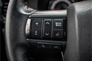 Toyota Hilux 2020 - 2.4 D 4WD | 150 PK | LED | Camera | Cruise | Navi | Climatronic | Trekhaak image 14