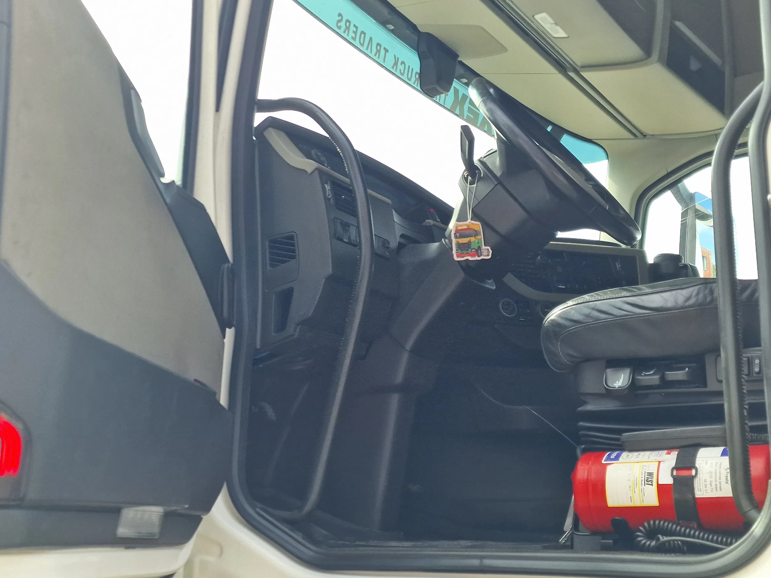 Volvo FH 2021 - 13.500 Globetrotter 6x2 BDF - 4.90 WB - Full air - Leather - I shift obrázek 9
