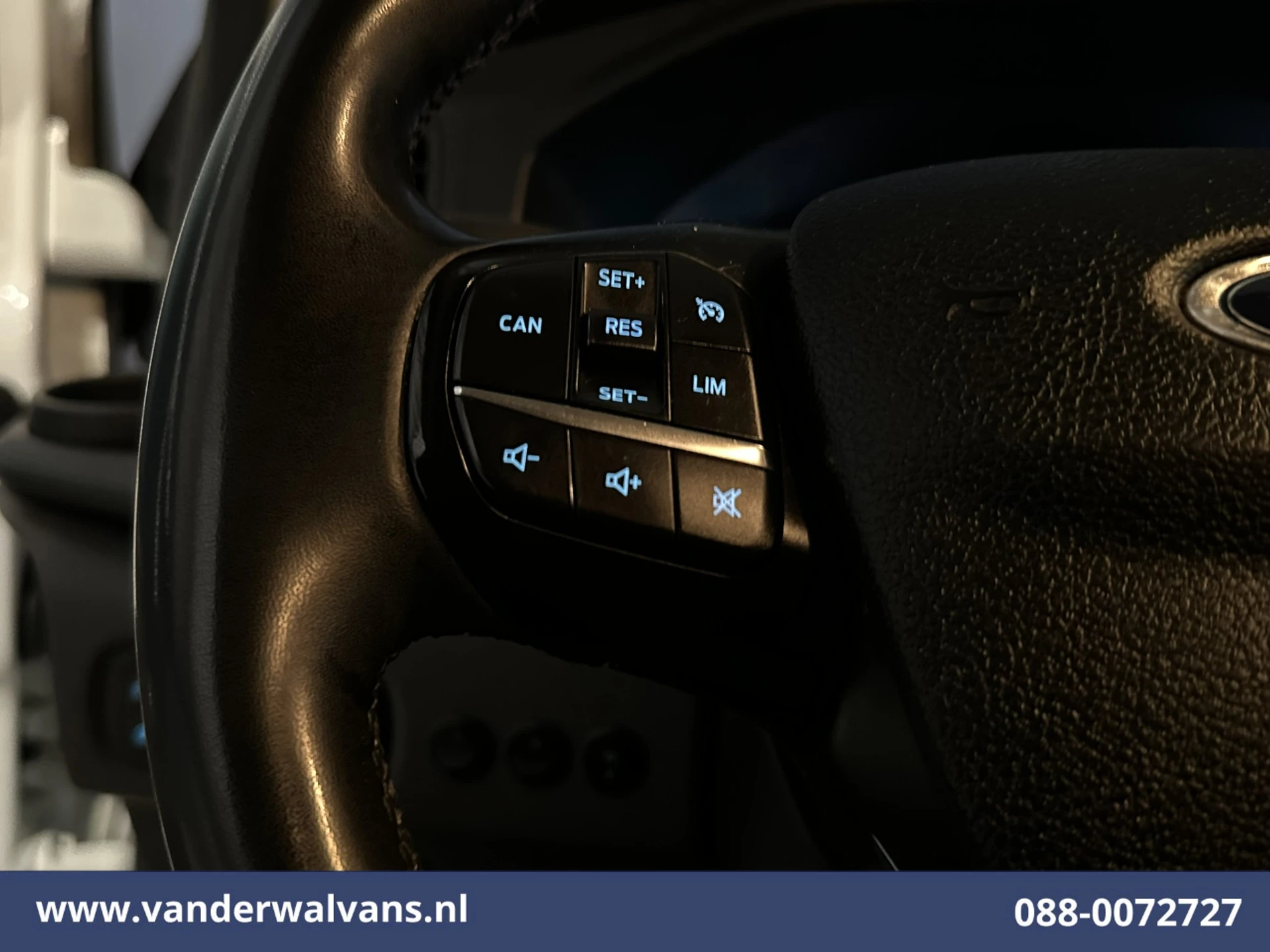 Ford Transit Custom 2022 - 2.0 TDCI 130pk L2H1 Euro6 Airco | Camera | LED | Apple Carplay | Cruisecontrol | 2800kg Trekhaak obrázek 5