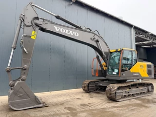 Volvo N/A 2025 - EC210 imagen 1