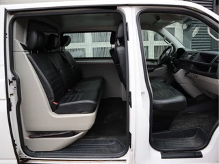 Volkswagen Transporter 2017 - 2.0 TDI 102pk Euro 6 DC 6 Pers. - Lang L2 - Cruise imagen 4