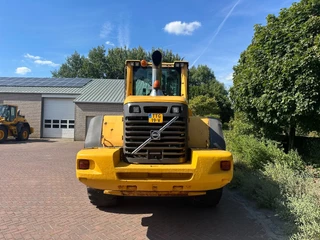 Volvo N/A 2008 - L120 F image 3