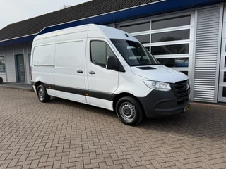 Mercedes-Benz Sprinter 2021 - 211 2.2 CDI L2H2 Automaat/7"MBUX bild 2