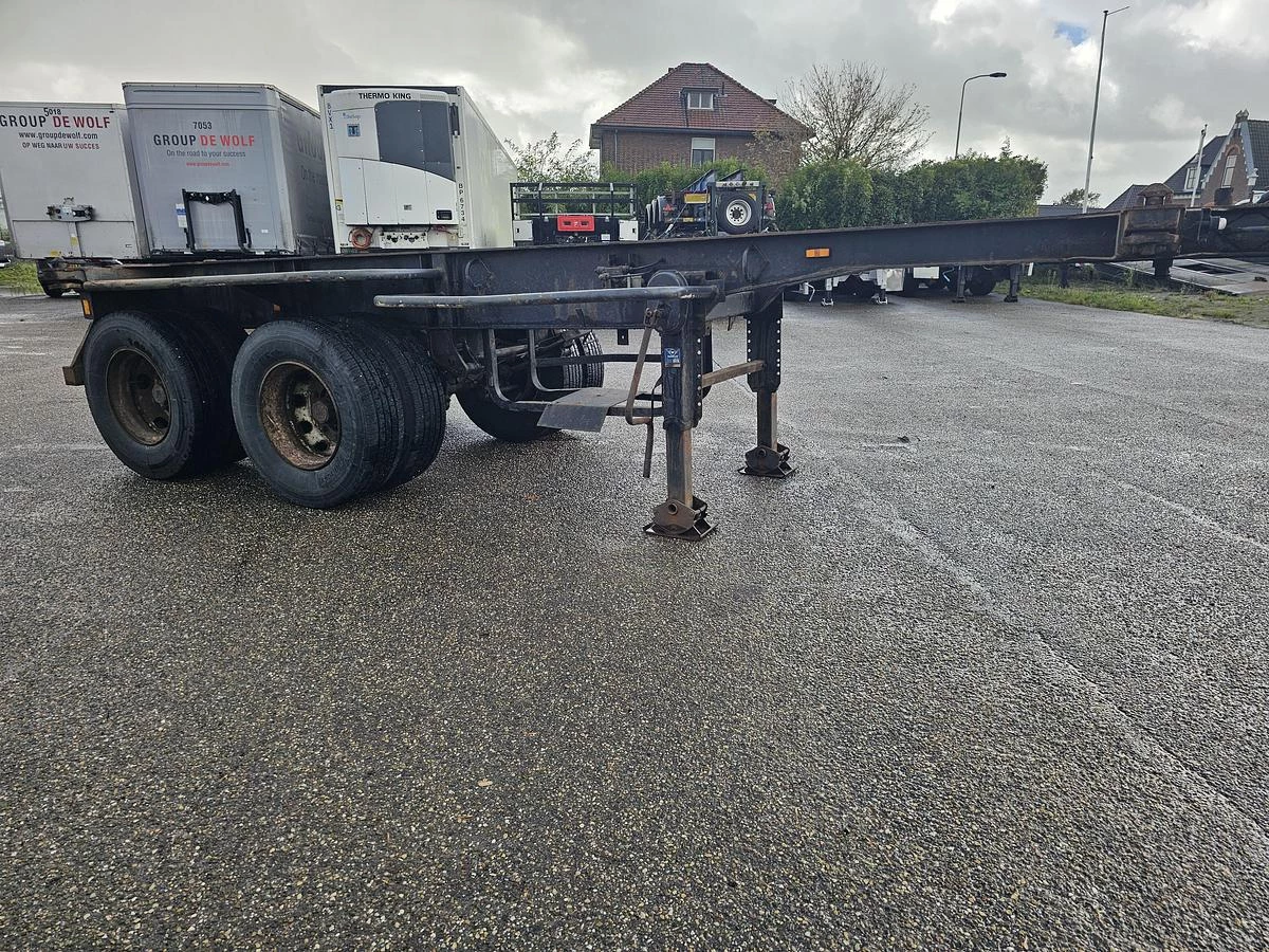 Pacton 2126 C 2 STEEL SUSPENSION DOUBLE TIRES DRUM BRAKES. 1978 afbeelding 2