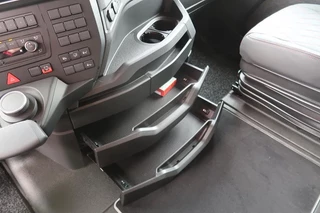 MAN TGX 2025 - 18.560 MAN - 18.560 - D30 - ADR - Full air New! 75KM imagen 34