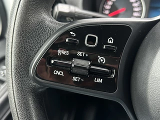 Mercedes-Benz Sprinter 2022 - 317 CDI 170 PK 3.5T RWD / L2H2 / AUTOMAAT / 270 A DEUREN / AIRCO / CRUISE / APPLE CARPLAY / 3-ZITS / CAMERA obrazek 10