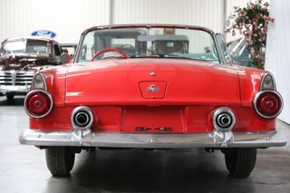 Ford Thunderbird 1955 - V8 obrazek 15