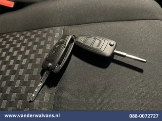Ford Transit 2024 - 2.0 TDCI 130pk L3H3 Euro6 Airco | Camera | Apple Carplay | Cruisecontrol obrazek 19