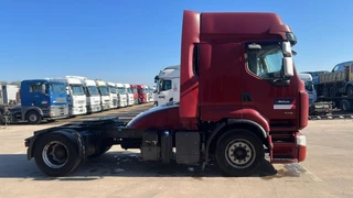 Renault Premium 430 DXI 2011 - N/A image 3