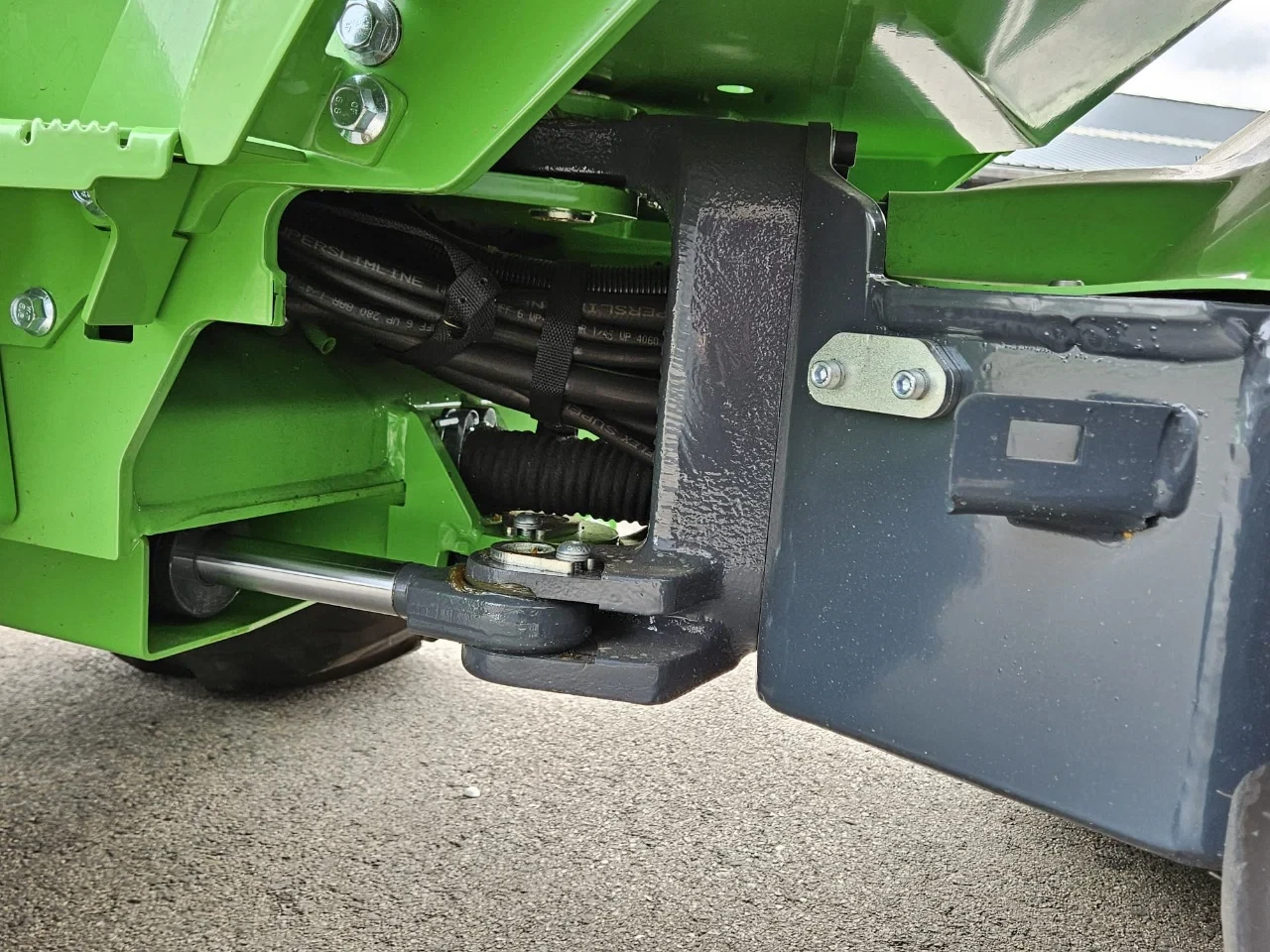 Avant 2024 - 645i TDL+ mini-shovel afbeelding 30