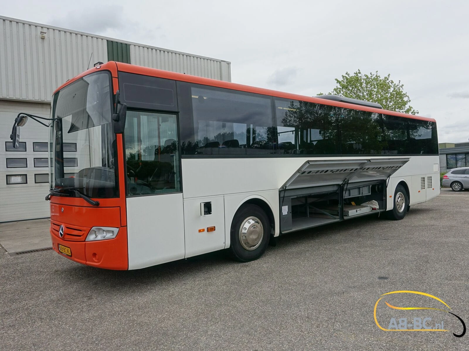 Mercedes-Benz Intouro 49 Seats Liftbus EURO 6 2016 image 29