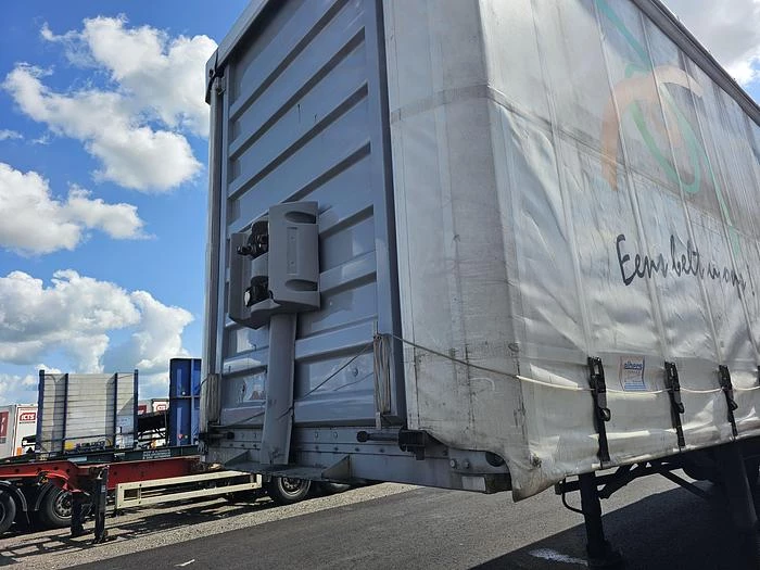 Fruehauf ONCRK 22-110A | STEERING AXLE |CURTAINSIDER TRAILER | LOADING LIFT| DUTCH TRAILER. 2001 afbeelding 44