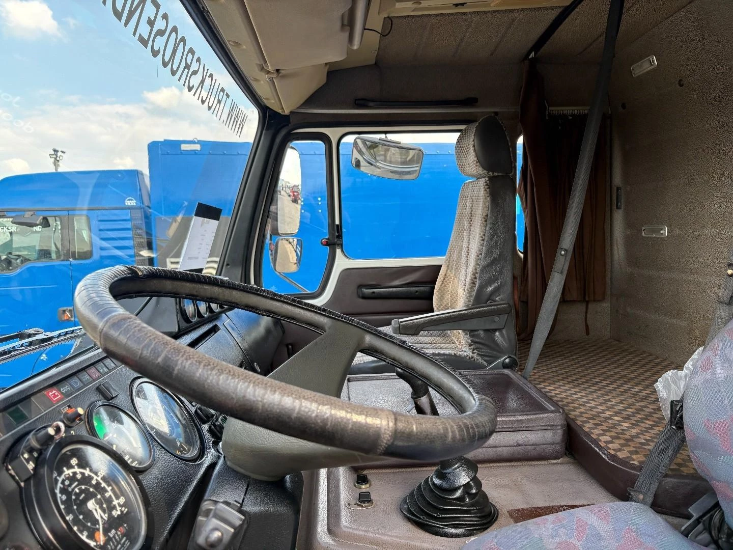 Mercedes-Benz SK 2228 1985 imagen 13