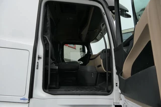 Mercedes-Benz Actros 2021 - 1945 | 2Tanks | 391956Km | 2021 | Tires 85% | 2Beds | Fridge | A/C | Automatic | Tuv/Mot/Apk 03-2025 | Belgium Truck afbeelding 38