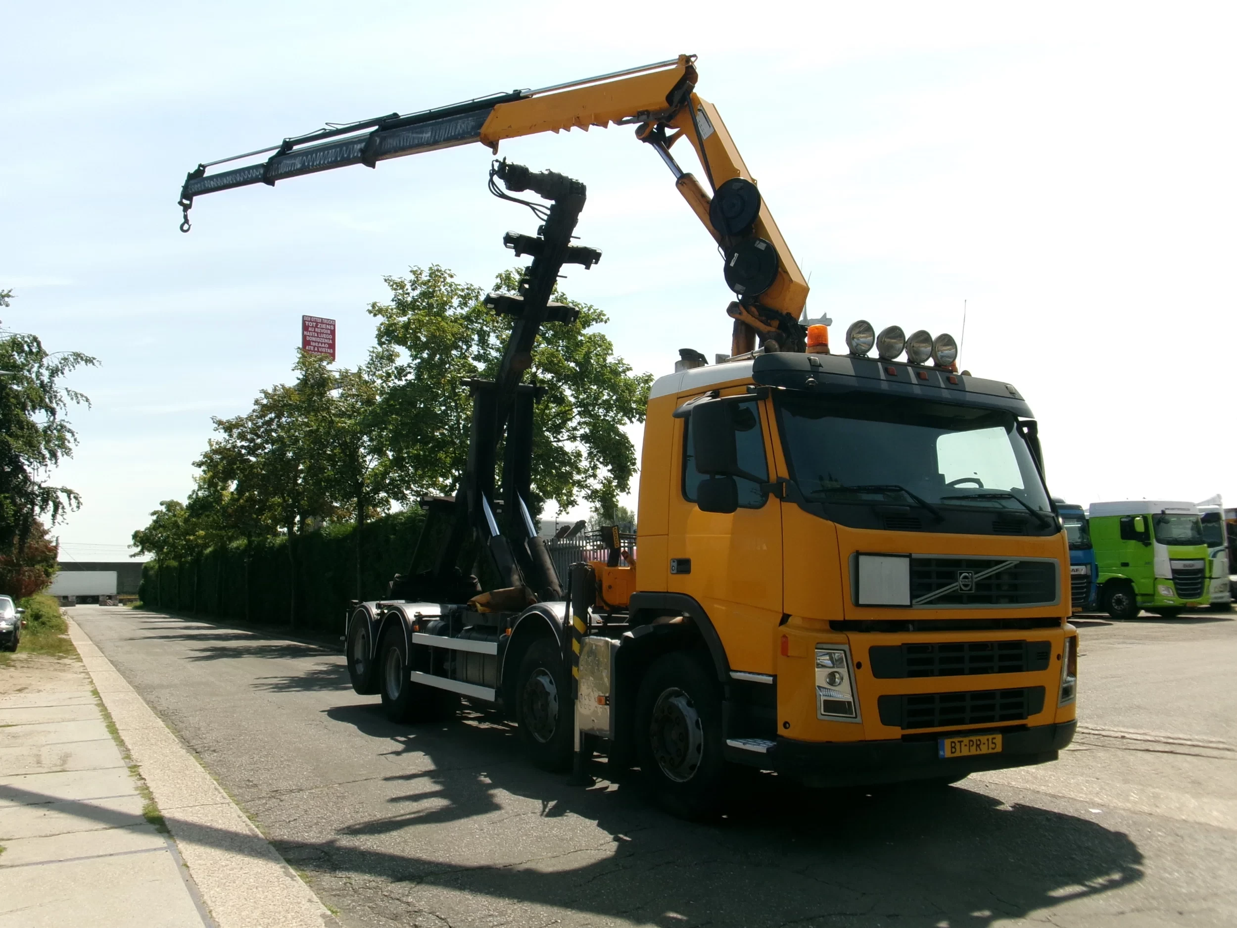 Volvo FM 400 2008 - 8X2 FULL STEEL NL TRUCK afbeelding 3
