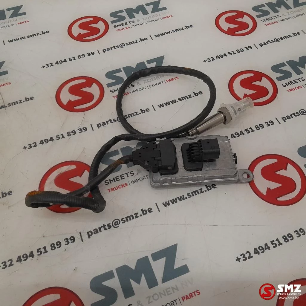 Mercedes-Benz - Nox sensor voor catalysator mercedes afbeelding 2