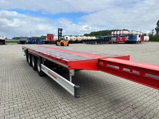 Kässbohrer N/A 2026 - new and unused Heavy-Duty flatbed / 690cm extendable / steering axle / lift axle / twistlocks / timberstakes / NL-trailer / APK: 04-2027 obrazek 32