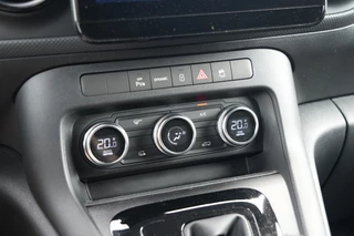 Mercedes-Benz eCitan 2026 - 112 Base L2 45 kWh 122pk - Cruise - Camera - PDC - Snelladen - Auto Clima - Rijklaar obrazek 27