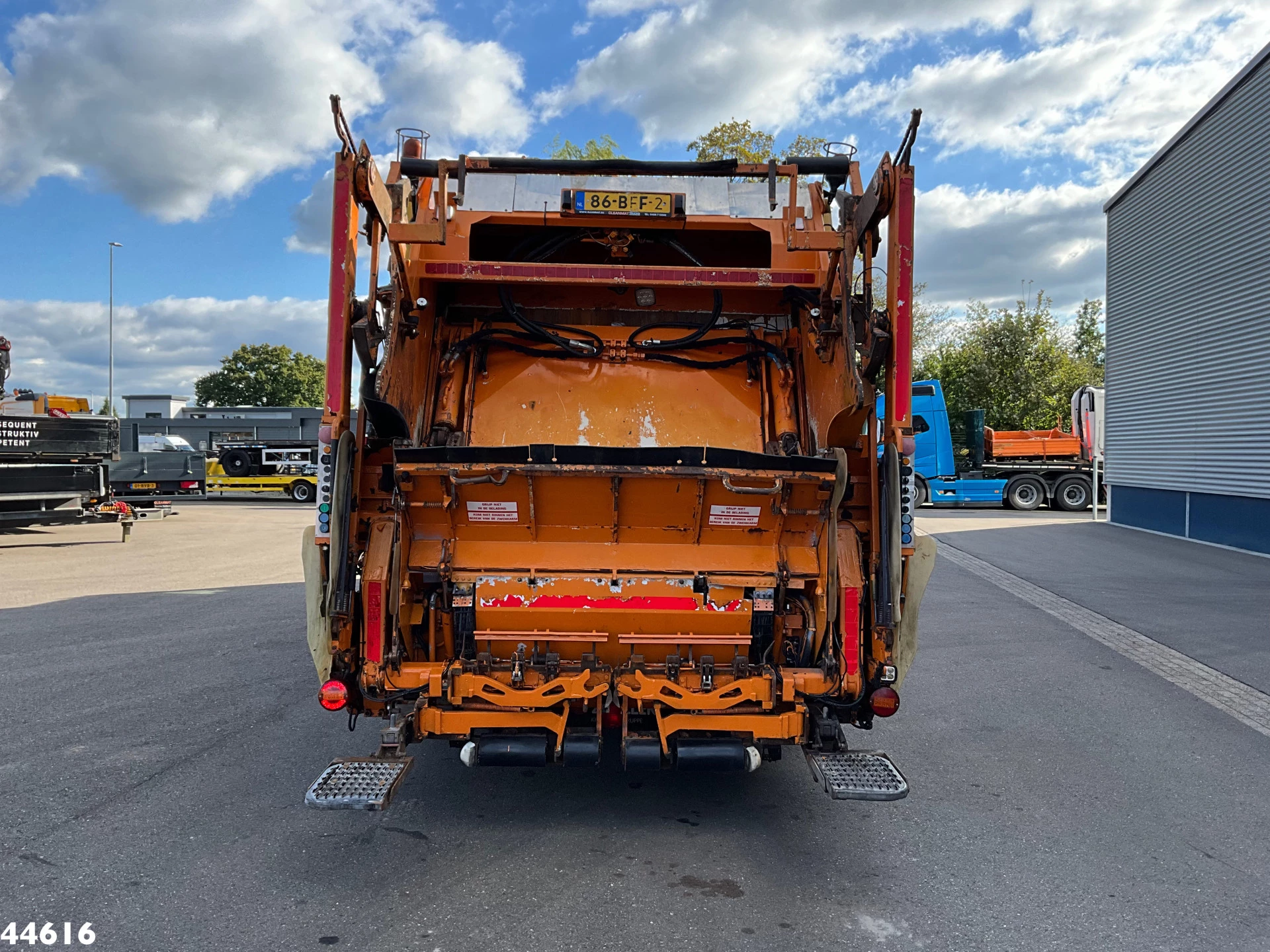 Volvo FM 330 Euro 6 Zoeller 25m³ 2014 obrázek 3
