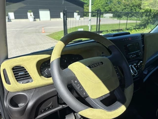 Iveco Daily 2018 - 40C18 Hi Matic automaat Be trekker 8.7 TON euro 6 (105.900KM obrazek 8
