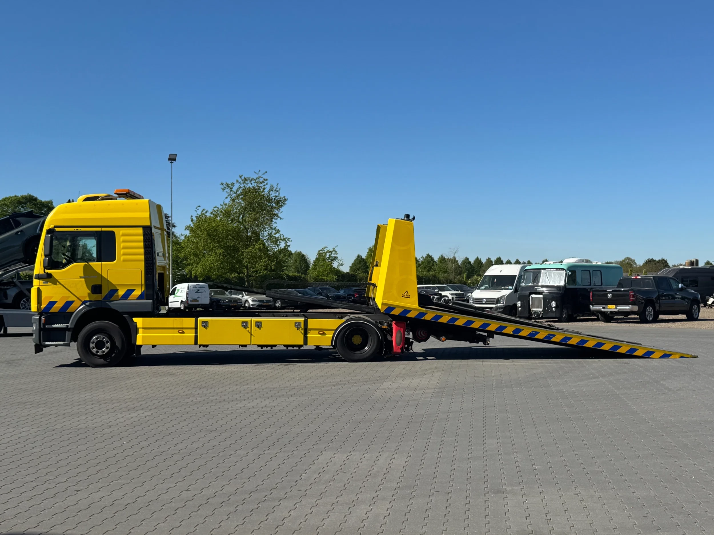 MAN TGM 2016 - 15.290 Falkom + AHW Tijhof opbouw 5 lader combi! image 2