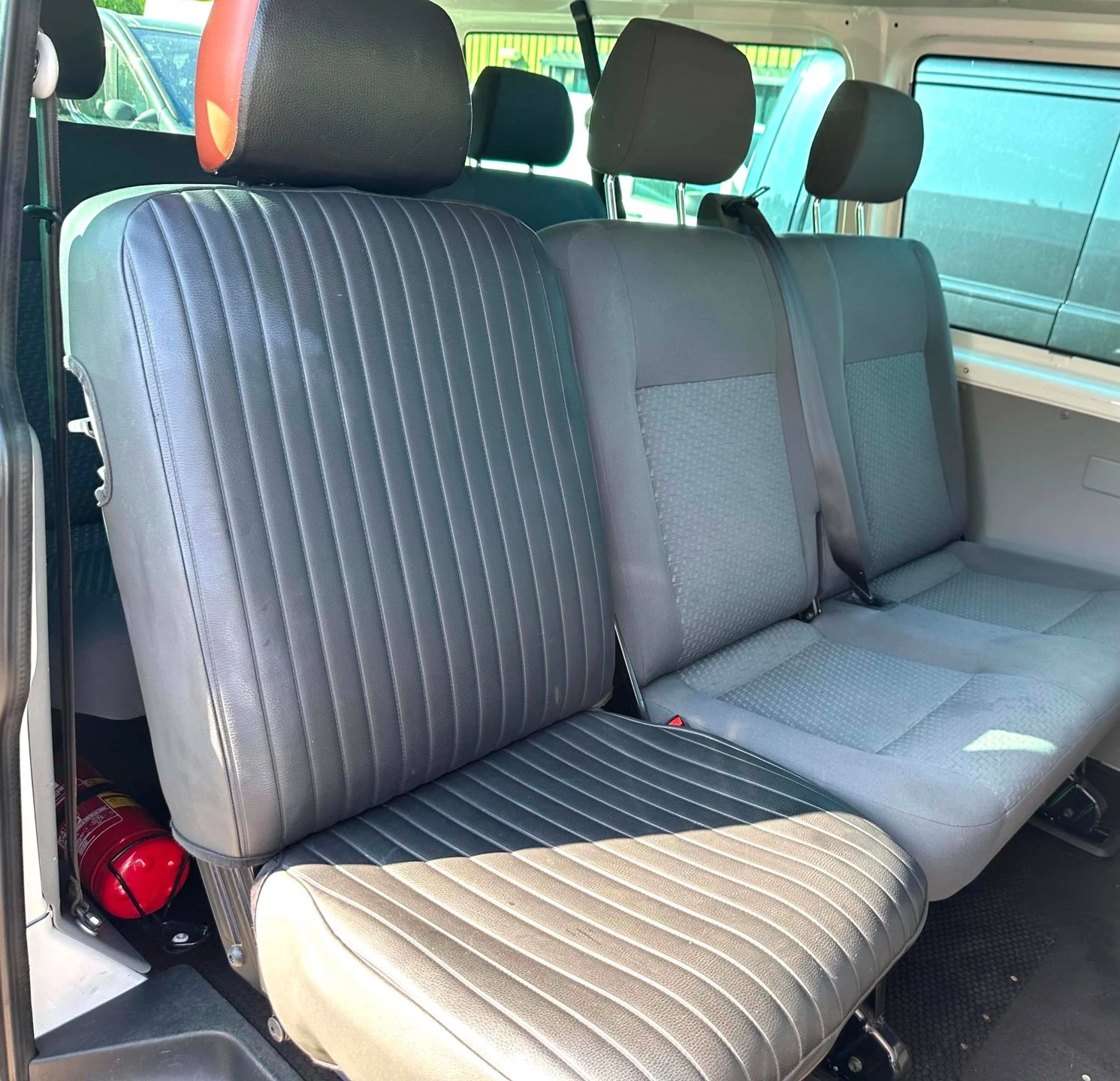 Volkswagen Transporter 2014 - Kombi 2.0 TDI L2H2 AUTOMAAT MARGE 9 PERSOONS afbeelding 21