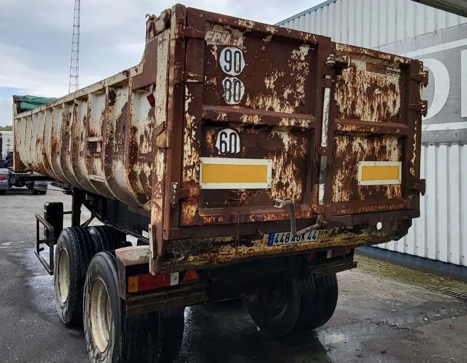 Fruehauf 1999 - 2 Axle , 8 Tyres , Steel Tipper , Spring Suspension , Drum Brakes immagine 5