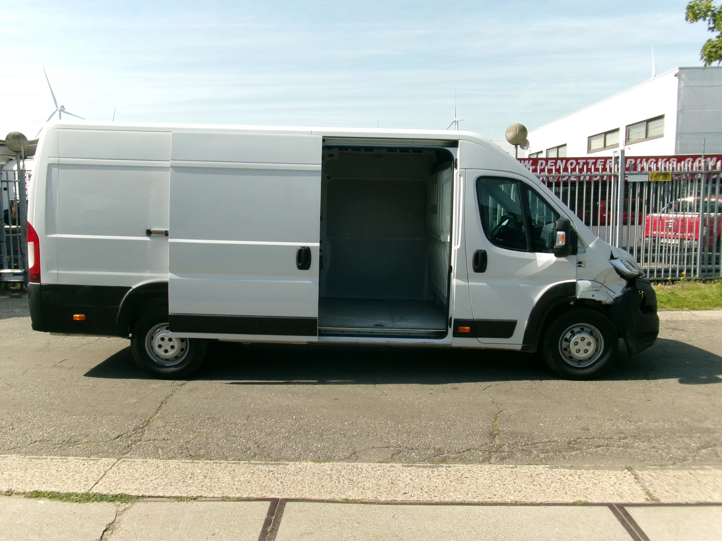 Opel Movano 2022 - L2H2 2.2LTR immagine 4