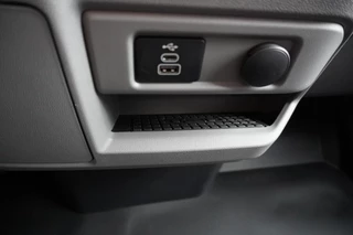Ford E-Transit 2026 - Cust. L2H1 Sport 218PK Automaat Schuifdeur links en rechts imagen 29