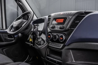 Iveco Daily 2021 - **35S14V 2.3 L2H2 | Automaat | Euro 6 | Cruise | Climate | 3500 KG Trekgewicht | Trekhaak** imagem 2
