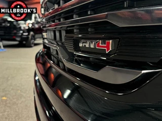 GMC Sierra 2024 - AT4 6.2 V8 image 5
