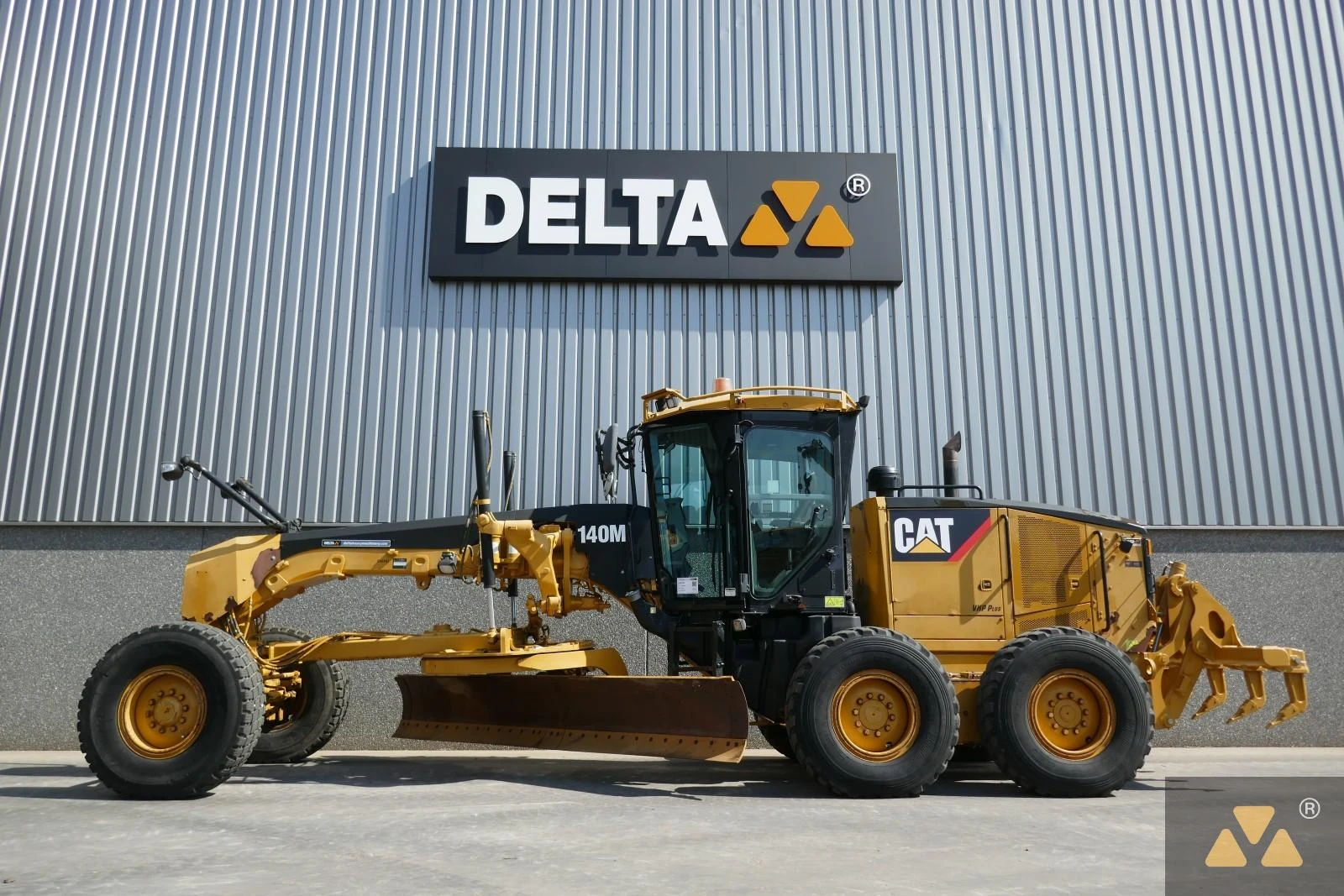 Caterpillar 2010 - 140M image 1