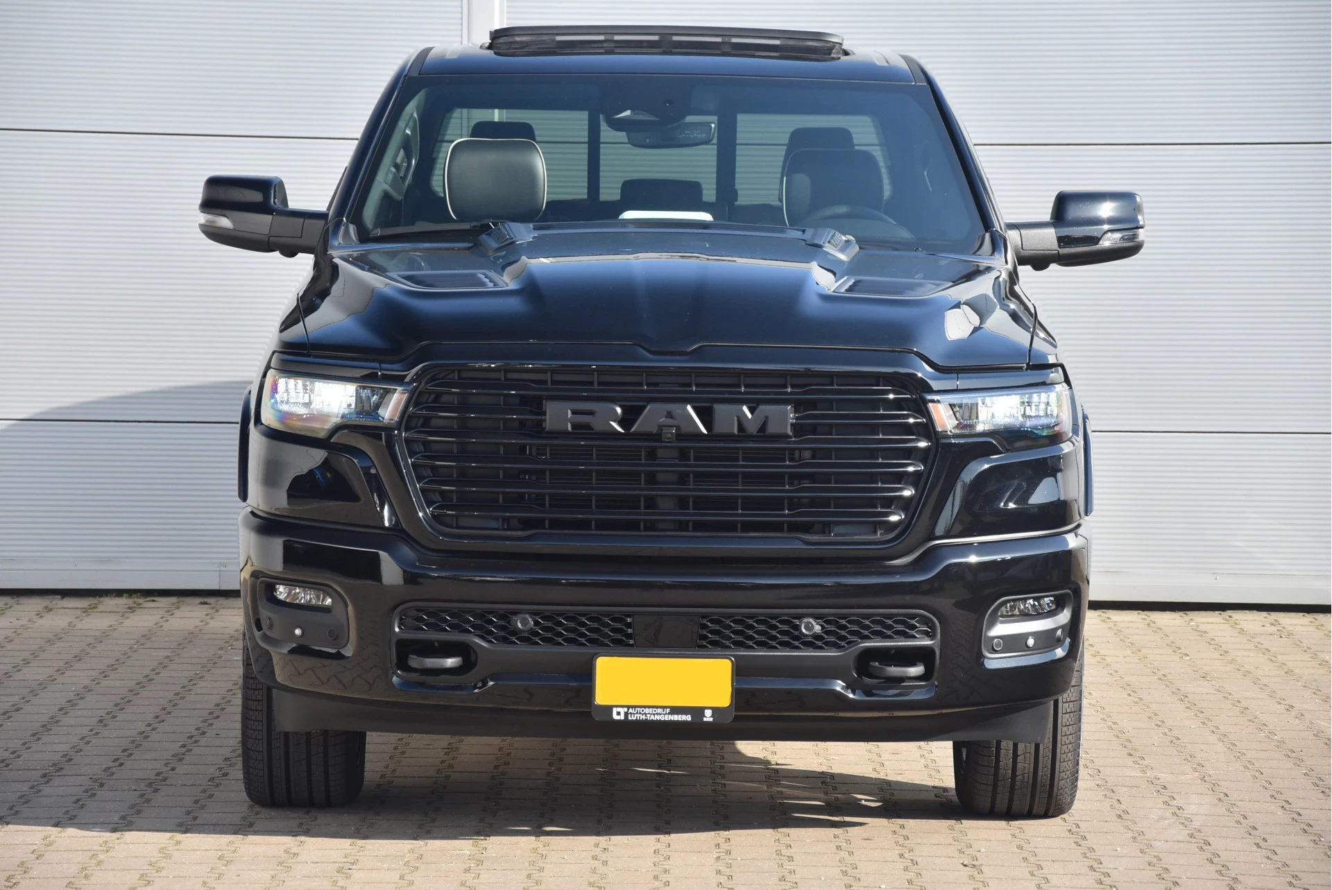 Dodge Ram 1500 2024 - 4x4 Crew Cab Laramie Black Hurricane ALL IN obrázek 43