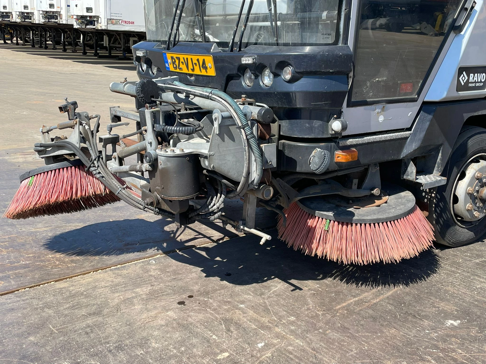 Ravo Ravo 560 sweeper 3th brush / vacuumtruck (BZ-VJ-14) 2012 - Ravo 560 sweeper 3th brush / vacuumtruck (BZ-VJ-14) obrázek 10
