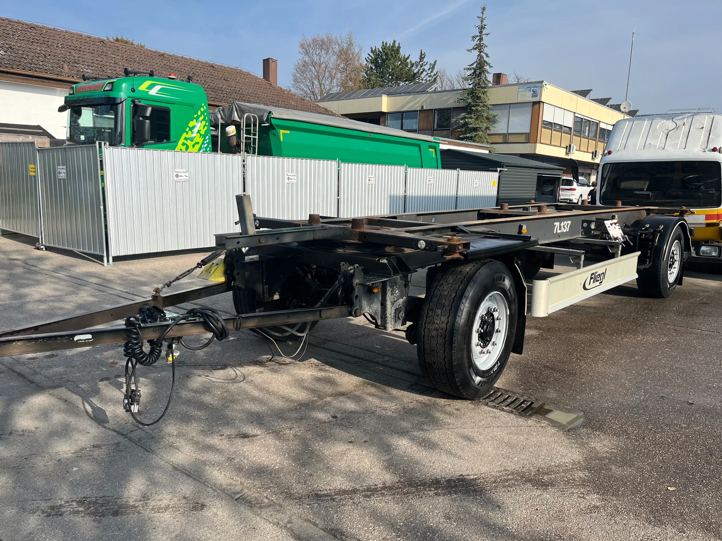 Fliegl 2018 - 4 x ZWP 180 2-Achs Lafette NEUWERTIG afbeelding 1