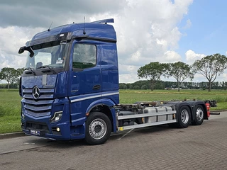 Mercedes-Benz Actros 2023 - 2553 zdjecie 2