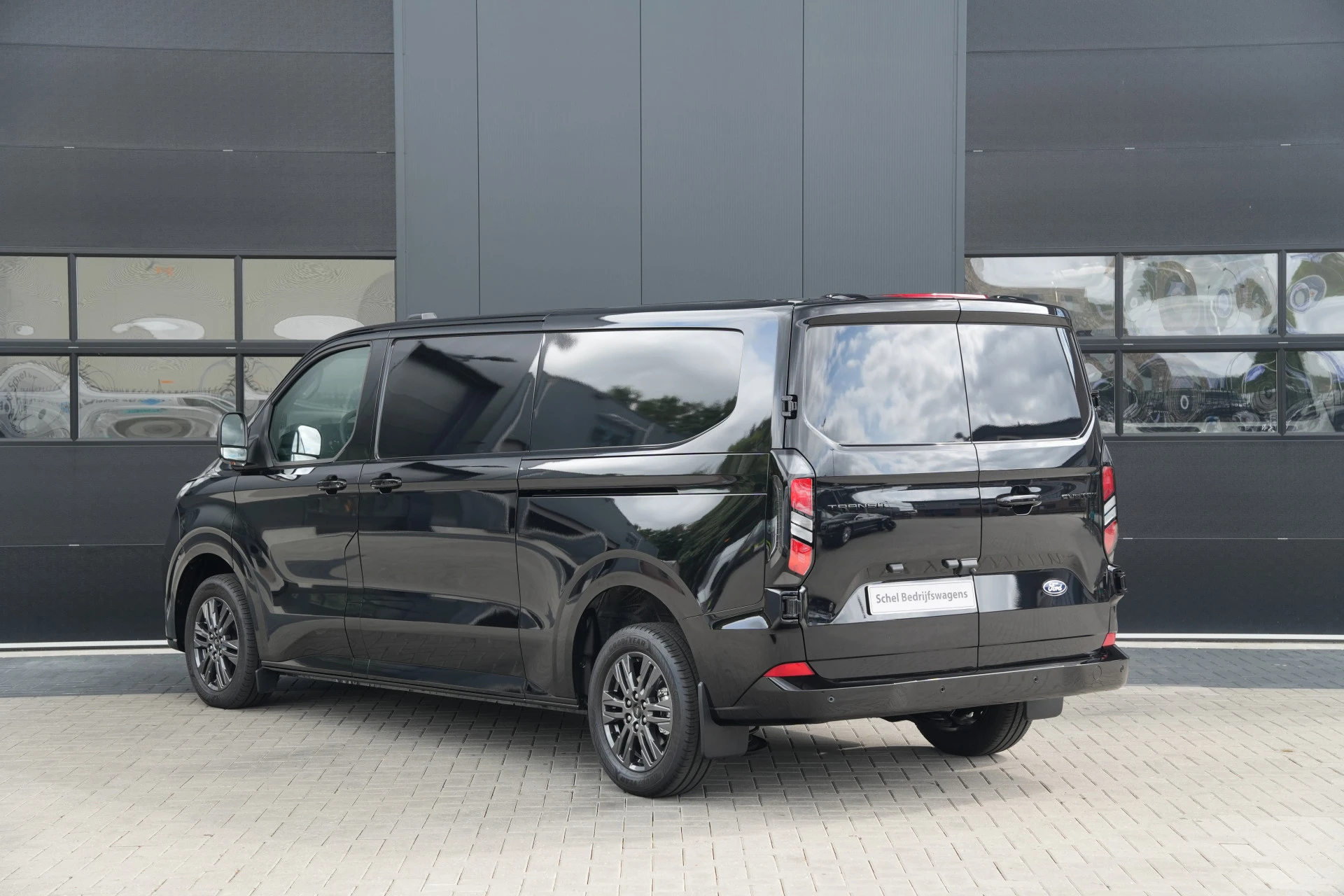 Ford Transit Custom 2025 - 320 2.0 TDCI L2H1 Limited 170pk - INCLUSIEF BPM - 2x Schuif - 1+1 Stoel - ACC - Blindspot - Stoel/stuurverwarming - Keyless - Rijklaar imagen 8
