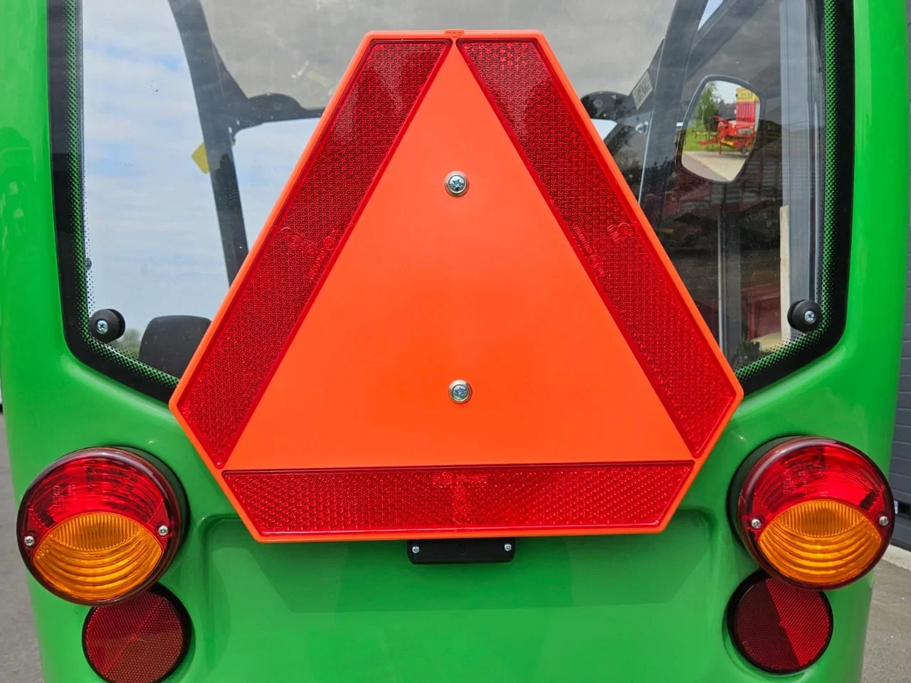 Avant 2024 - 635i Rental mini-shovel afbeelding 22