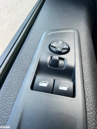 Peugeot e-Expert 2024 - 100% elektrisch kippende zijlader afbeelding 22
